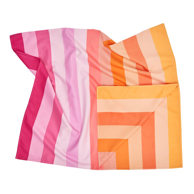 dock and bay towels beach